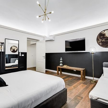 Bdc - The Boss: Stunning 2-Bdr Apartment @Termini Рим Екстер'єр фото