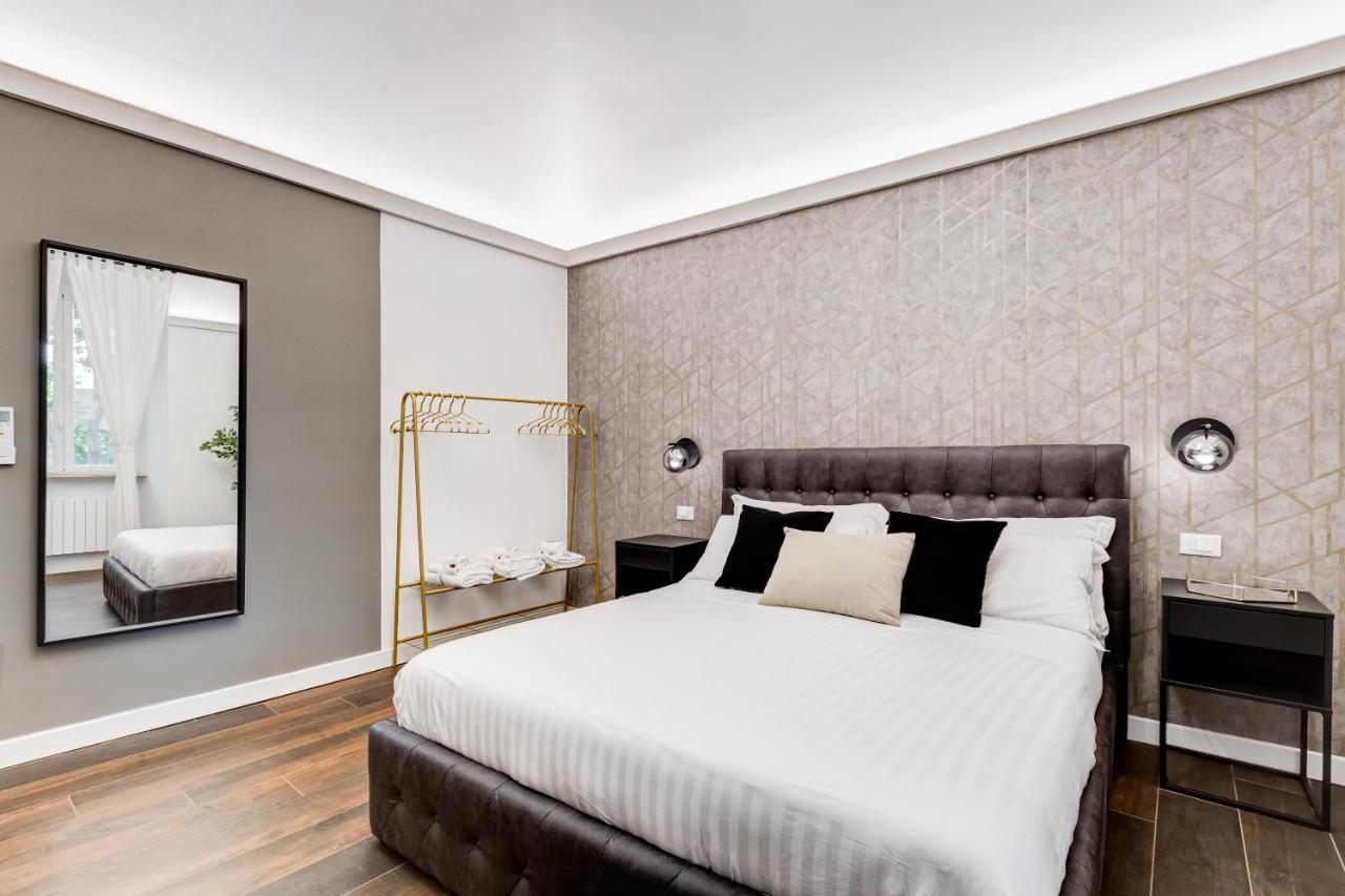 Bdc - The Boss: Stunning 2-Bdr Apartment @Termini Рим Екстер'єр фото