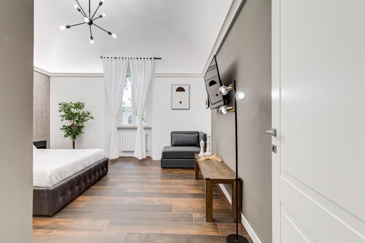 Bdc - The Boss: Stunning 2-Bdr Apartment @Termini Рим Екстер'єр фото