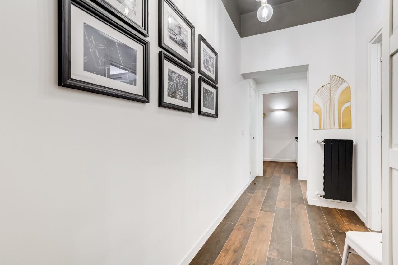 Bdc - The Boss: Stunning 2-Bdr Apartment @Termini Рим Екстер'єр фото
