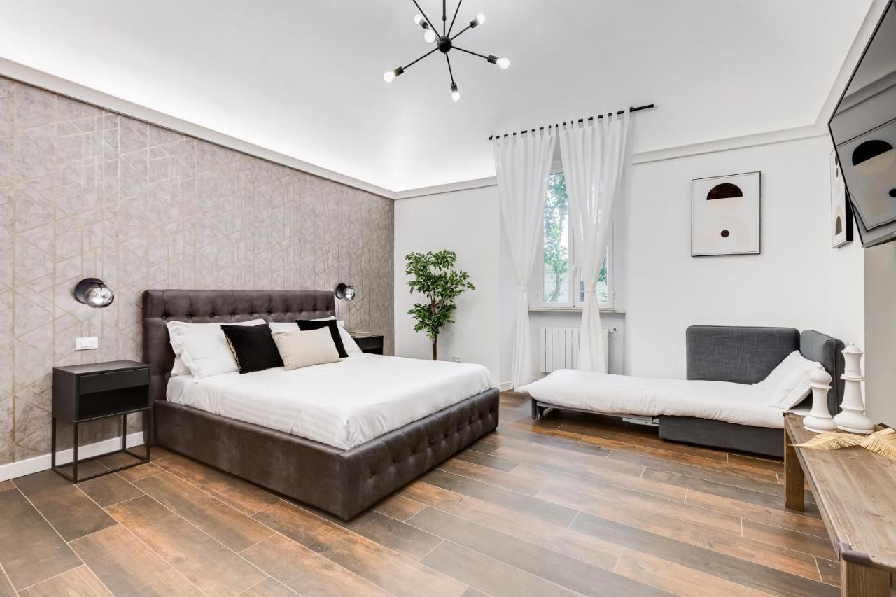 Bdc - The Boss: Stunning 2-Bdr Apartment @Termini Рим Екстер'єр фото