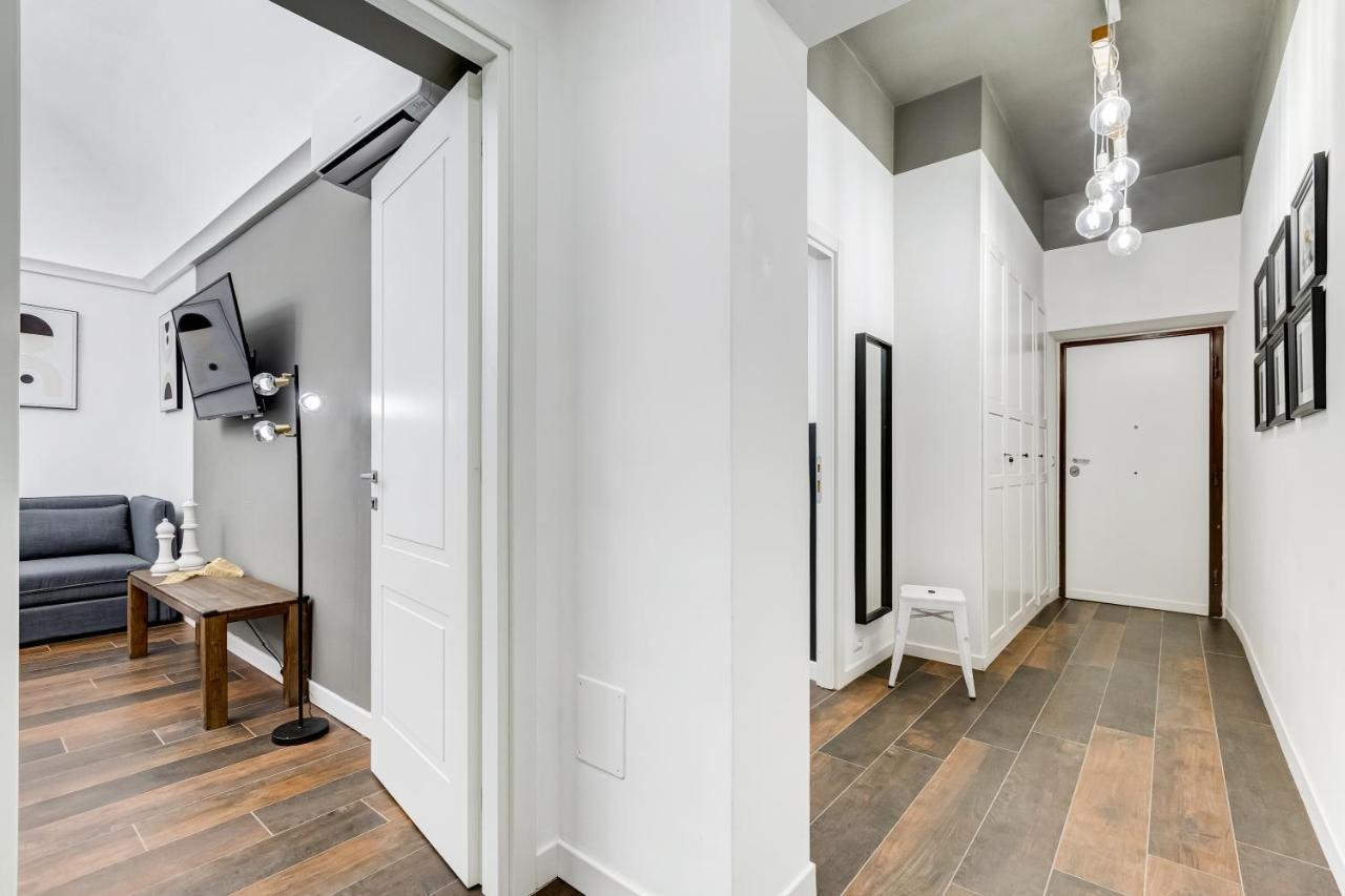 Bdc - The Boss: Stunning 2-Bdr Apartment @Termini Рим Екстер'єр фото