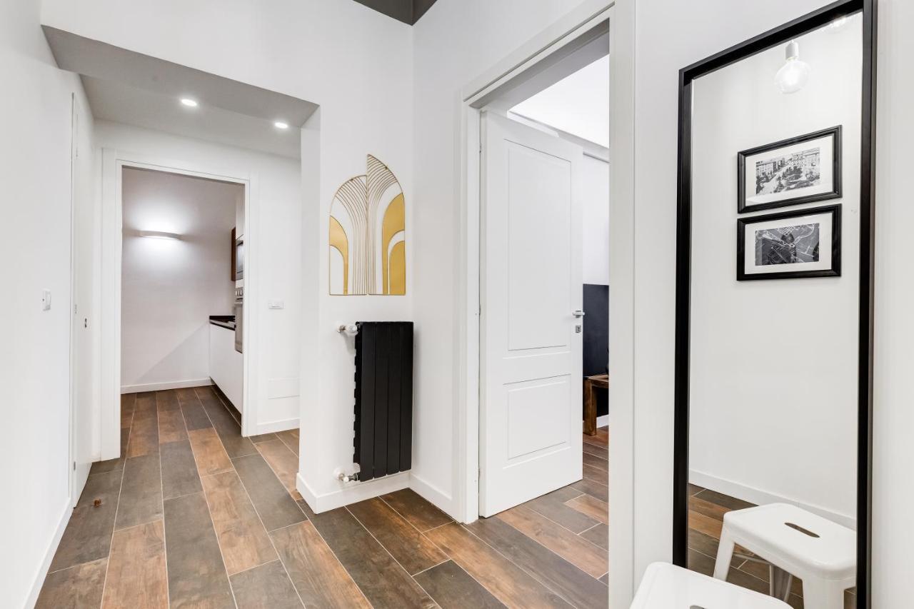 Bdc - The Boss: Stunning 2-Bdr Apartment @Termini Рим Екстер'єр фото