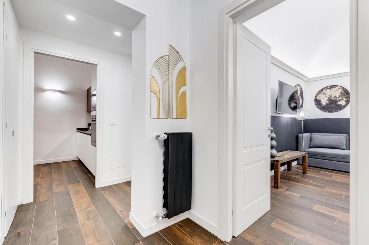 Bdc - The Boss: Stunning 2-Bdr Apartment @Termini Рим Екстер'єр фото